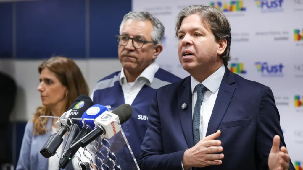 Governo Federal Lança Programa 'Conecta Brasil' para Ampliar Acesso à Internet em Áreas Remotas