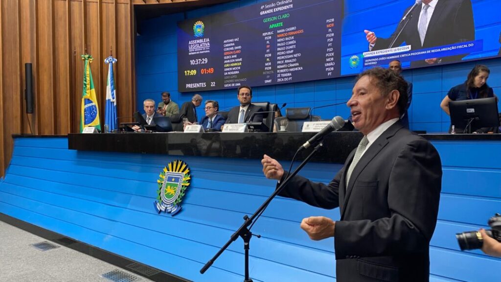 Prefeito Gerson Claro anunciou a abertura de licitação para construção de estacionamento no Bioparque Pantanal, com previsão de investimento de R$ 2,5 milhões e benefícios para moradores de bairros vizinhos.