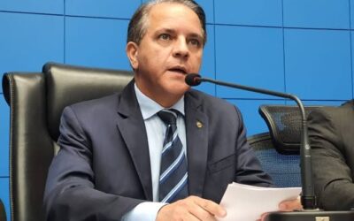 Coronel David reavalia estratégia em MS, podendo disputar vaga federal impulsionado por articulação do PL e ex-presidente Bolsonaro, alterando o cenário político.