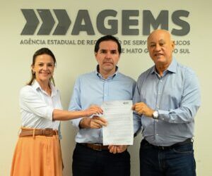 A Agência Estadual de Regulação de Serviços Públicos de MS (AGEMS) deu início aos estudos para formalizar o transporte turístico intermunicipal, visando segurança e desenvolvimento do setor.