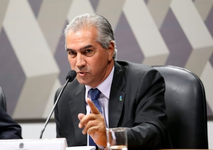 Levantamento recente da Pesquisa Ranking mostra Reinaldo Azambuja à frente em todos os cenários para o Senado Federal em Mato Grosso do Sul, consolidando sua posição.
