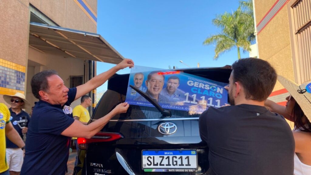 O deputado estadual Gerson Claro, atual presidente da ALEMS, deu o pontapé inicial em sua campanha com um adesivaço na capital sul-mato-grossense, atraindo diversas lideranças políticas e apoiadores.