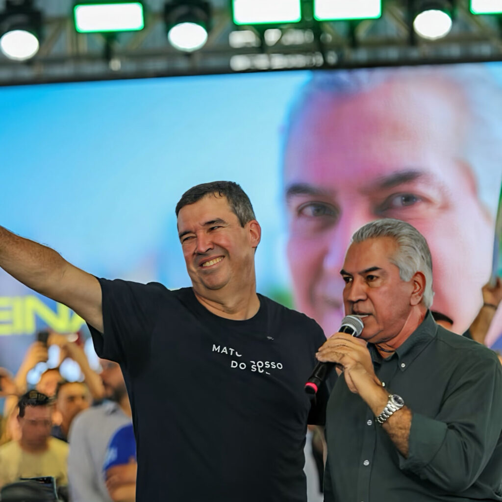Ex-governador Reinaldo Azambuja reuniu lideranças políticas de diversas frentes em Mato Grosso do Sul, demonstrando sua influência e capacidade de articulação para o cenário político.
