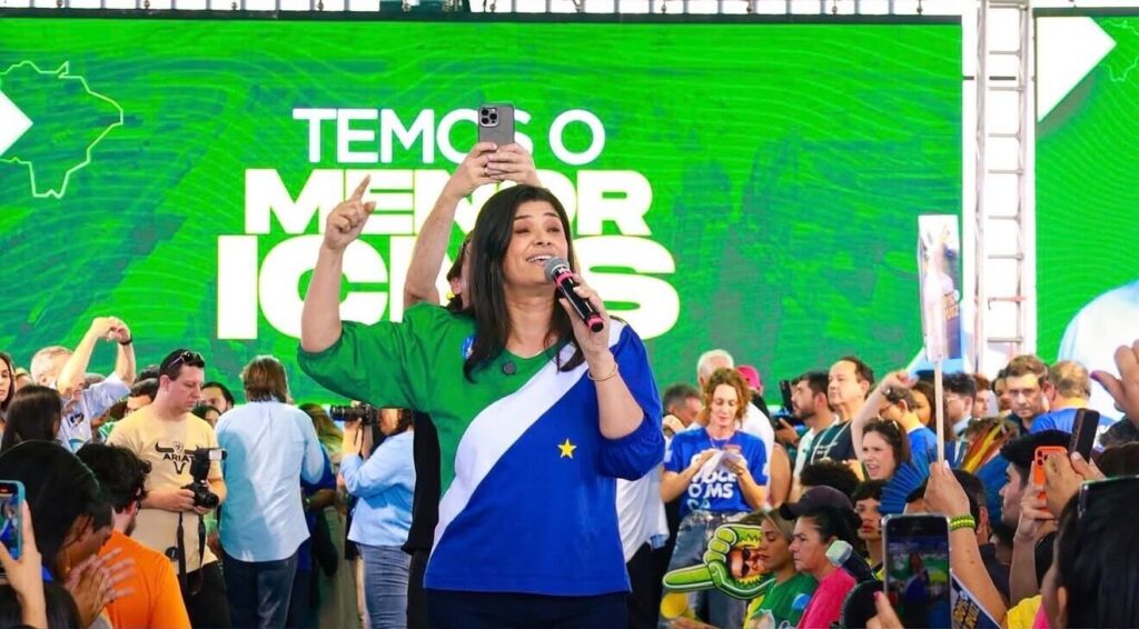 A líder do União Brasil em Mato Grosso do Sul, Rose Modesto, teve sua candidatura à Câmara Federal homologada e emocionou público com homenagem a vítimas de feminicídio.