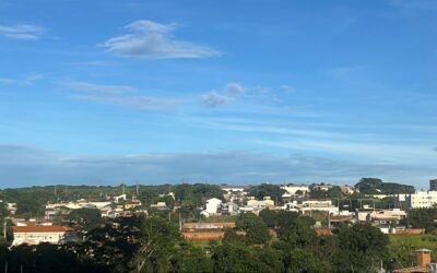 Mato Grosso do Sul e sua Capital, Campo Grande, são atingidos por uma intensa onda de calor, com temperaturas escalando e Defesa Civil emitindo alertas.