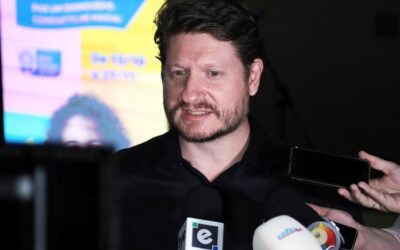Jornalista e ex-secretário, Frederico Felini retorna à Secretaria de Estado de Comunicação de Mato Grosso do Sul, substituindo Eleandro Passaia, que deixou o cargo por projetos pessoais.